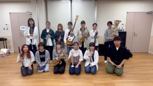 吹奏楽部さんから意気込みが届きました！
吹奏楽部は10/8(日)11:20〜第1体育館にて演奏を行います🥁🎺
素晴らしい演奏をぜひお聴きください！
吹奏楽部Instagram→nuhw_bb