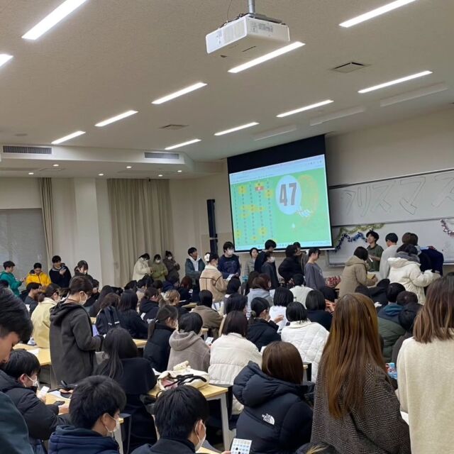 こんにちは！学友会です✨️

12月19日に学友会クリスマスイベントが開催されました！
ビンゴ大会が開催されとても盛り上がっていました！
景品にはAmazonギフトカードやマックギフトカードがありました✨️

ご参加ありがとうございました！！

#新潟医療福祉大学
#nuhw 
#新潟医療福祉大学学友会 
#nsgグループ